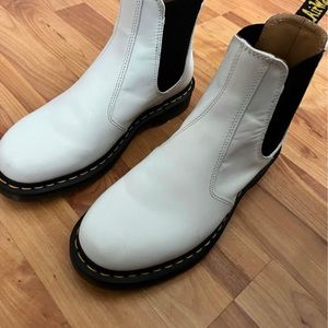Size 8, Doc Martens, like new - worn twice. White- Smooth Leather